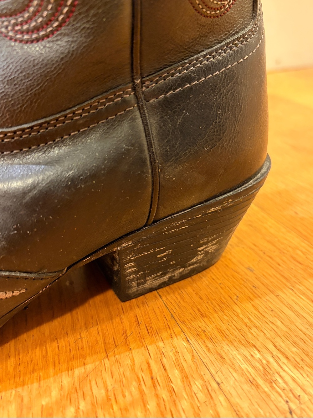 Women’s Dark Brown Leather Ariat Heritage Western J-Toe Wingtip Cowboy Boots - Picture 4 of 16